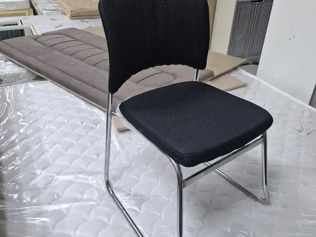 Стул, Душанбе