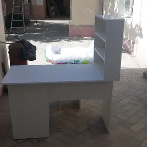 Стол и стул для салона красоты, Худжанд