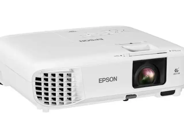 Проектор Epson EB-X49 яркий 3LCD, Душанбе