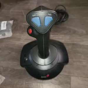 Джойстик игровой приставки, Душанбе