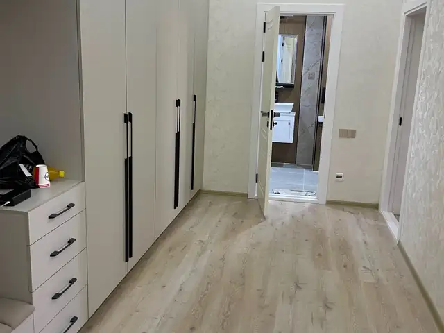 2-комн. квартира, 5 этаж, 78м², 32 мкр, Хуҷанд