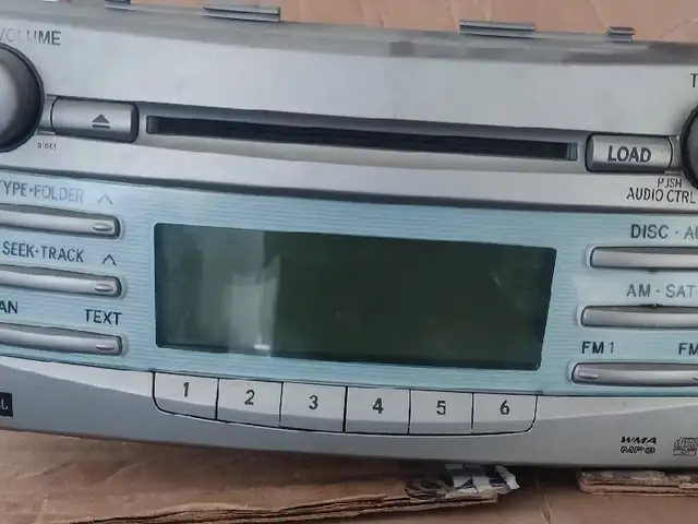 Штатный магнитофон JBL от camry 40, Душанбе