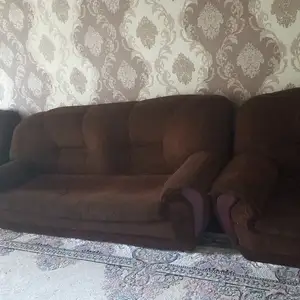 Диван и кресла, Гулистон (Қайроққум)