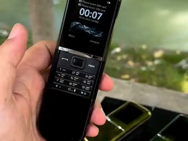 Novey N880, Душанбе
