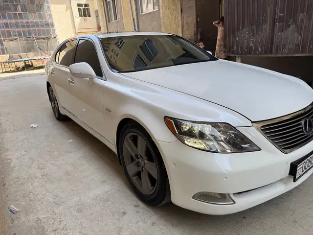 Lexus LS series, 2008, Вахдат - 10