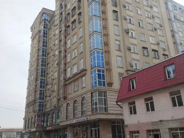 2-комн. квартира, 8 этаж, 60м², Шохмансур, Душанбе