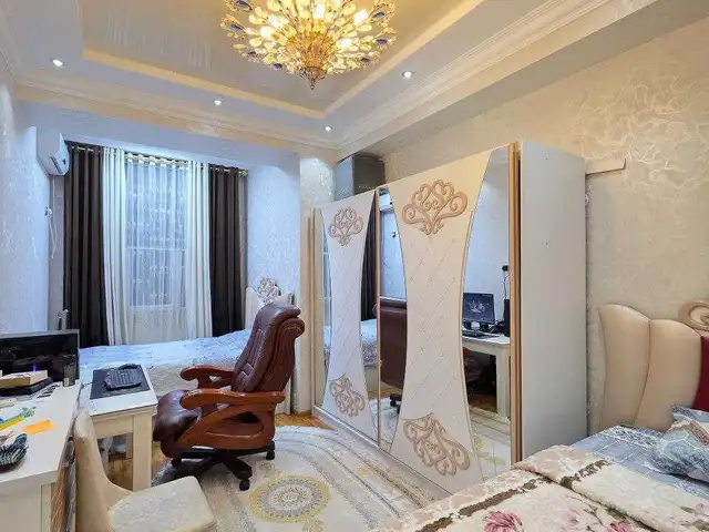 3-комн. квартира, 9 этаж, 130 м², Дом Бурак, Душанбе