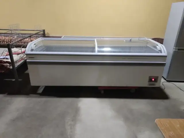 Морозильник витринный, Хуҷанд