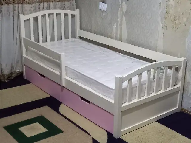 Кровать, Душанбе