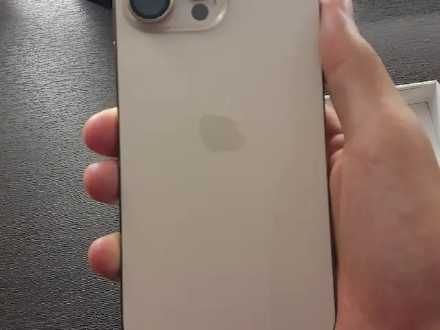 Apple iPhone 16 Pro Max, 256 gb, Desert Titanium, Душанбе