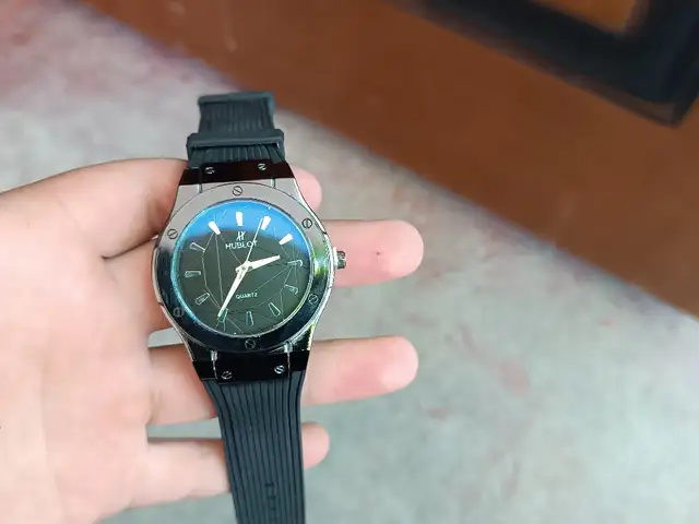 Часы Hublot, Душанбе