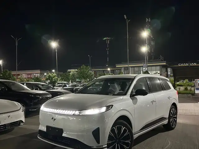 Dongfeng EP 008