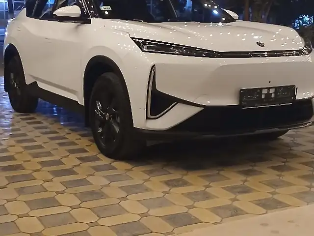 Dongfeng L7