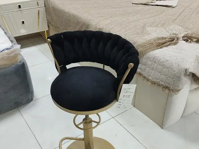 Барный стул, Душанбе