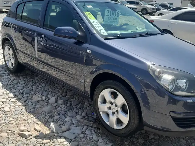 Opel Astra H