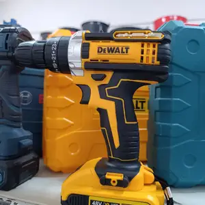 Шуруповёрт Dewalt, Душанбе