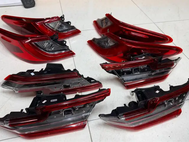 Задняя Фара Camry V80, Душанбе