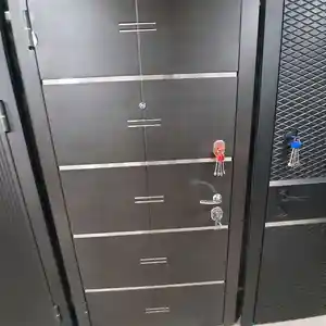 Железная дверь, Душанбе