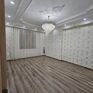 2-комн. квартира, 7 этаж, 63 м², Шелкомбинат, Худжанд