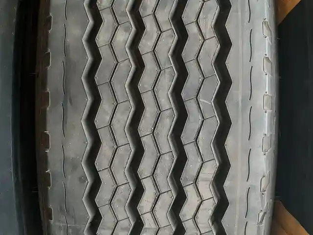 Шины R22.5 385/65, Душанбе