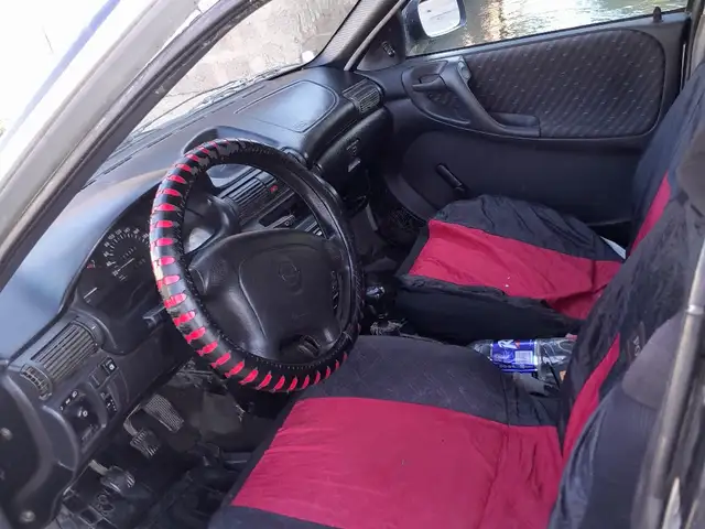 Opel Astra F