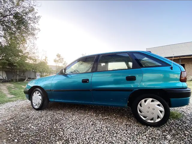 Opel Astra F