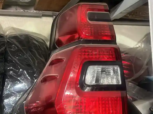 Задние стоп фары на Toyota Prado 2018-2023, Душанбе