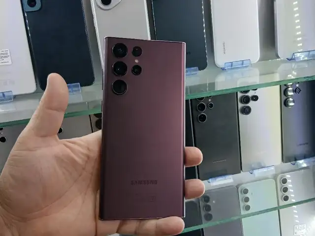 Samsung Galaxy S22 Ultra, Бохтар (Курган-Тюбе)