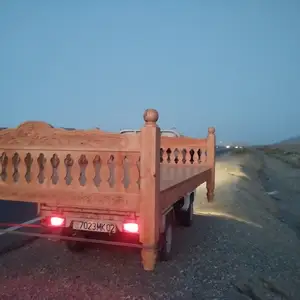 Тапчан, Исфара