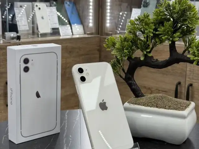 Apple iPhone 11, 128 gb, Yellow, Хуҷанд