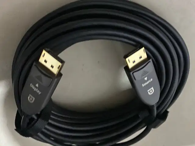 DisplayPort то DisplayPort кабель 15м, Душанбе