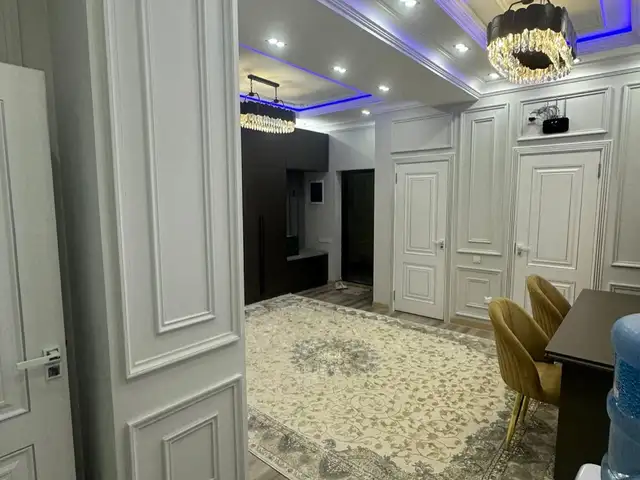 3-комн. квартира, 8 этаж, 110м², Сомони, Душанбе