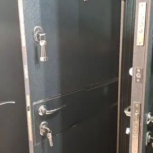 Входная дверь, Душанбе