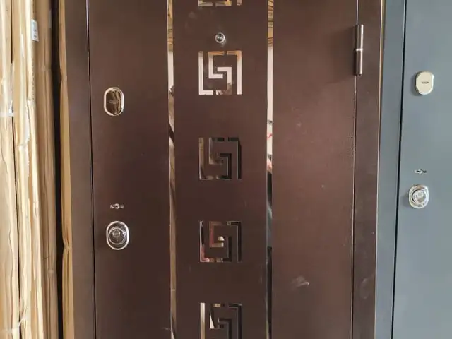 Дверь, Душанбе