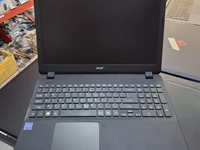 Ноутбук Acer cellerone 8/256ssd, Душанбе
