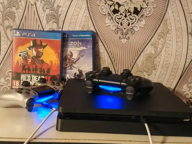Игровая приставка Playstation 4 slim, Ҷаббор Расулов