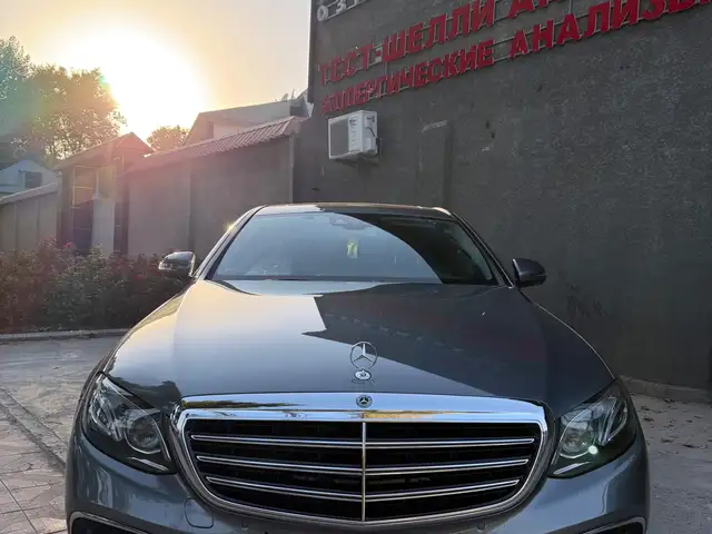 Mercedes-Benz E class