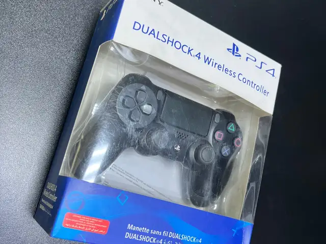 Беспроводной Джойстик От PS4, Душанбе
