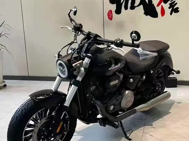 Мотоцикл Harley Davidson, Душанбе