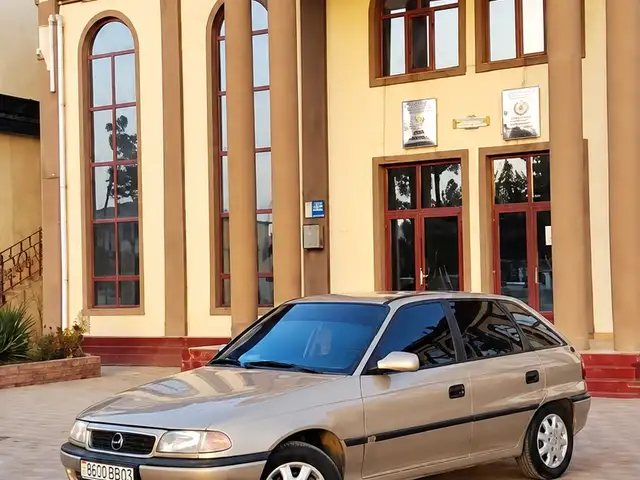 Opel Astra F