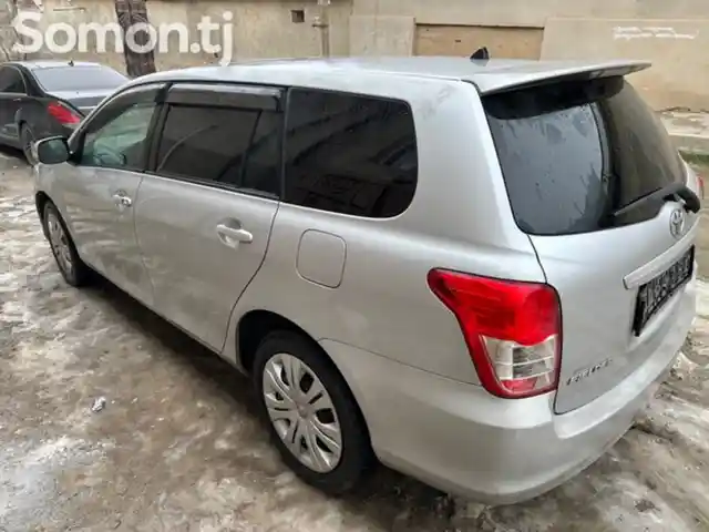 Тонированные стекла на Toyota Fielder, Душанбе