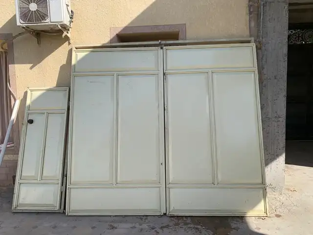 Дарвозаи оханин, Худжанд