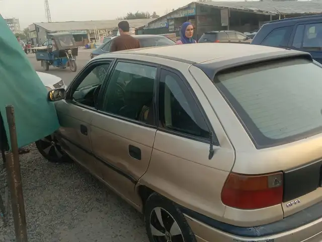 Opel Astra F
