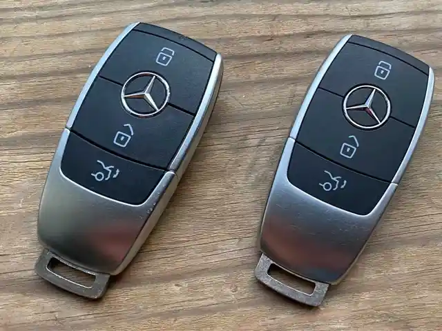 Ключ от Mercedes-Benz W205, Худжанд