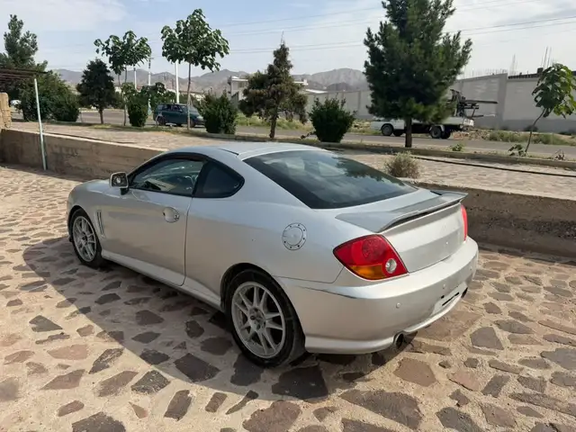 Hyundai Tiburon