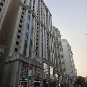 6-комн. квартира, 7 этаж, 260 м², Сомони Овир, Душанбе