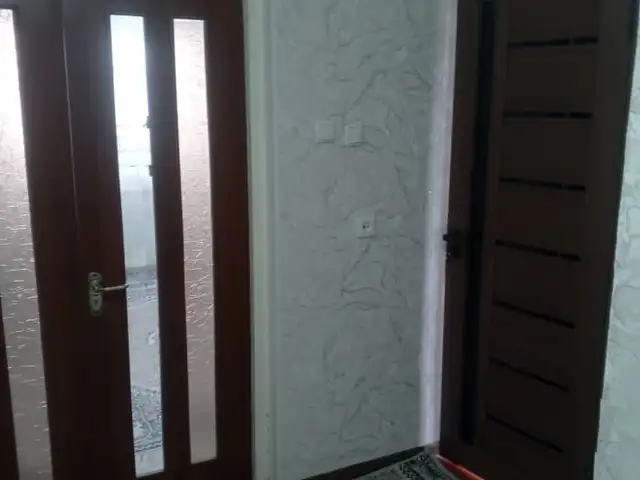 2-комн. квартира, 2 этаж, 56 м², 1мкр, Турсунзаде