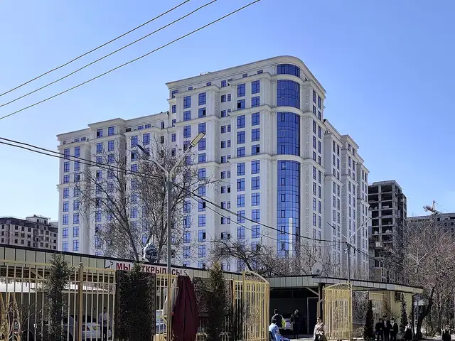 3-комн. квартира, 7 этаж, 85 м², Сино Казакон на против АЗС Газпром школа 88, Душанбе