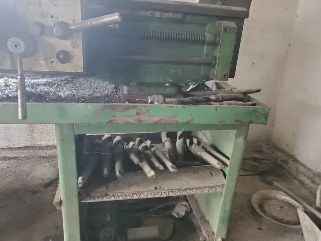 Токарный станок, Турсунзаде