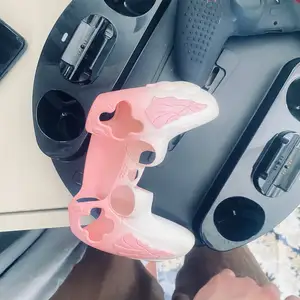 Беспроводная зарядка от PS 5 slim, Душанбе